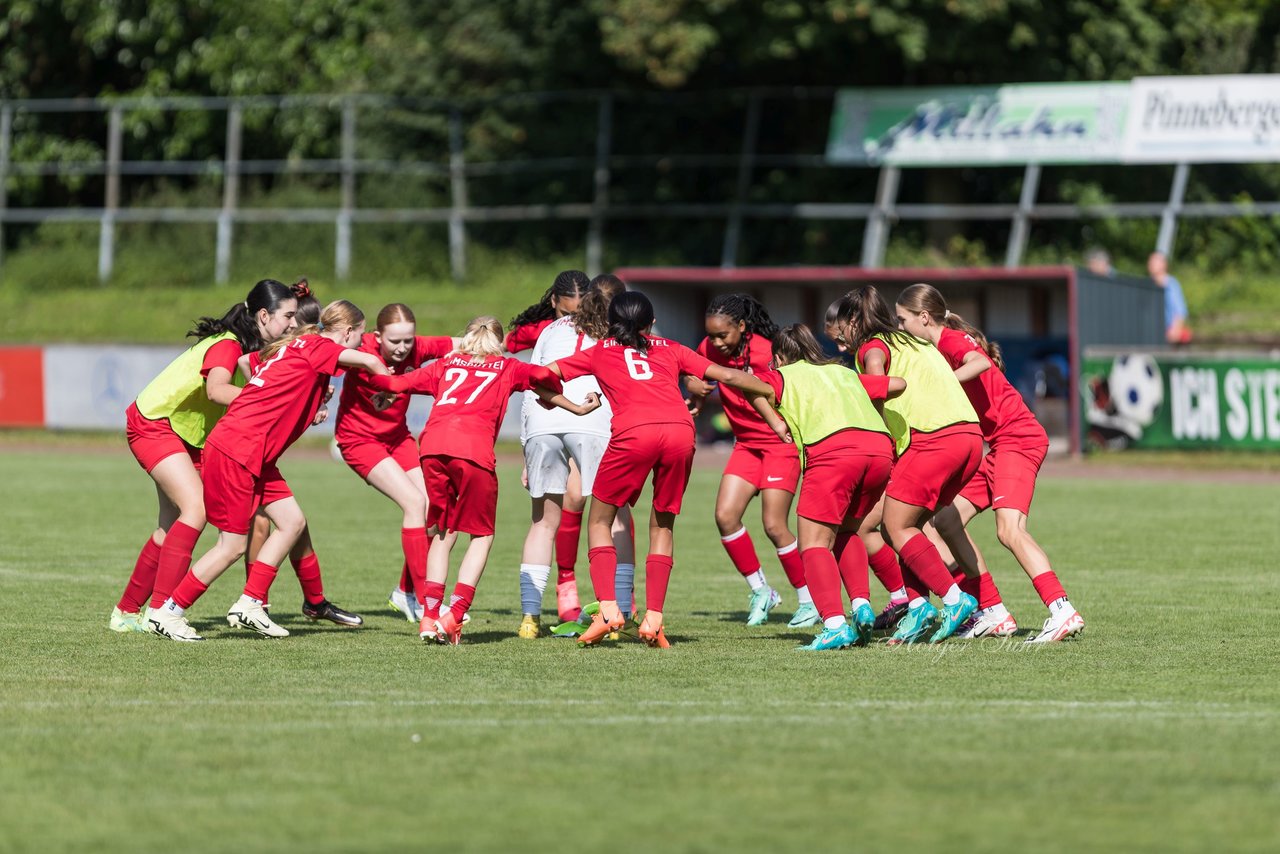 Bild 132 - wCJ VfL Pinneberg - Eimsbuetteler TV : Ergebnis: 0:5